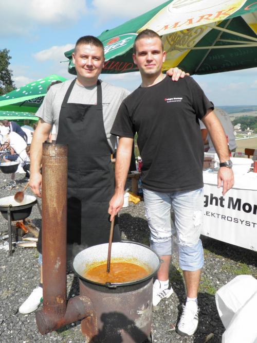 Súťaž vo varení guláša 2014 / Gulyásfőző verseny 2014